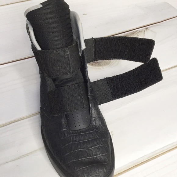 **SOLD** NIKE Flystepper 2K3 Hightop Sneakers - Picture 7 of 8